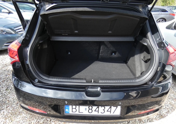 Hyundai i20 cena 34900 przebieg: 169999, rok produkcji 2016 z Brwinów małe 106